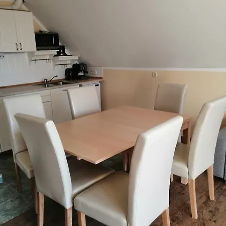 Two Bedroom With Swimming Pool Apartment *