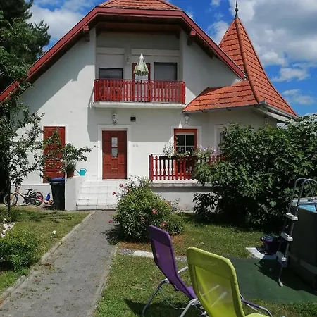 Two Bedroom With Swimming Pool Apartment Gyenesdias