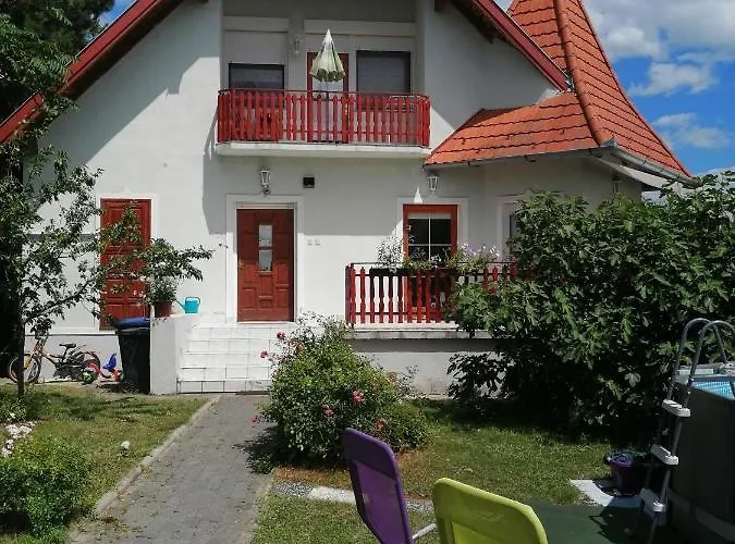 Two Bedroom With Swimming Pool Apartment Gyenesdias